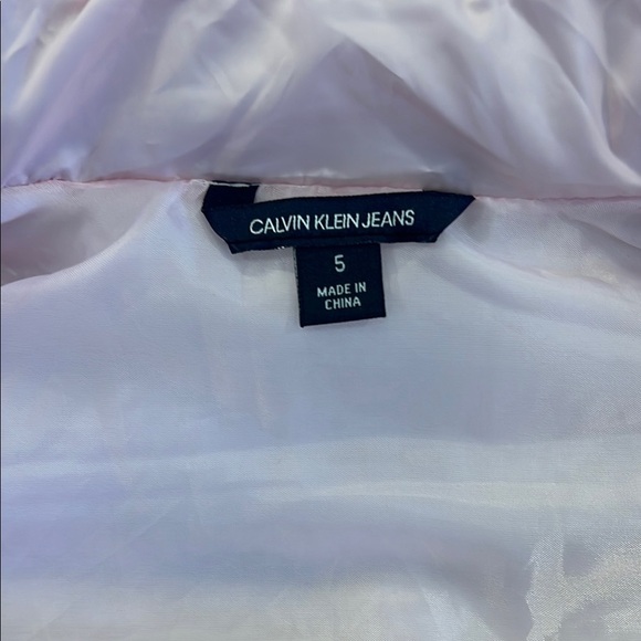 Calvin Klein Jeans Light Pink Puffer Vest - Picture 5 of 6